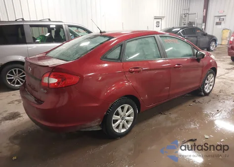 2013 Ford Fiesta Se z USA, uszkodzony, nr VIN 3FADP4BJ4DM214041